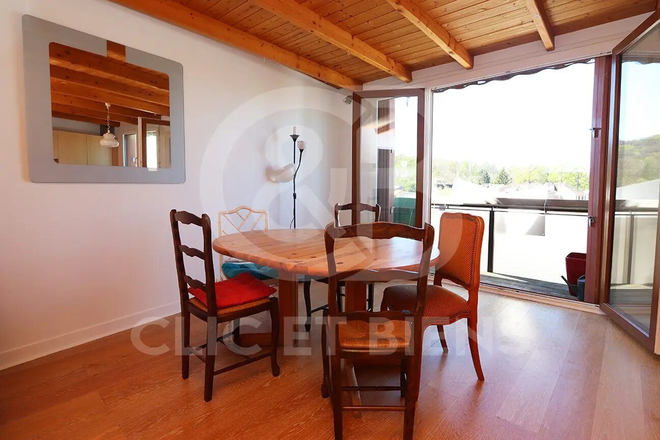Appartement à louer, 85m², Viroflay