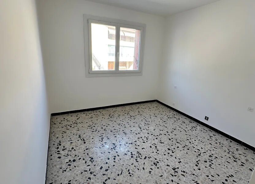 Appartement à louer, 79m², Ollioules