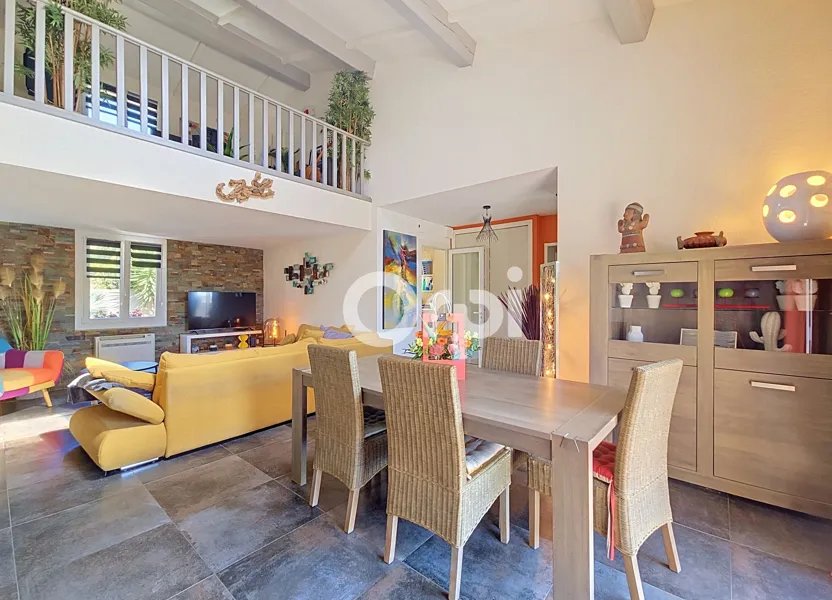Maison à vendre, 92m², Sanary-sur-Mer