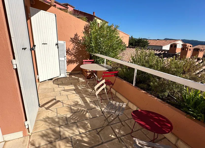 Appartement à louer, 83m², La Cadière-d'Azur