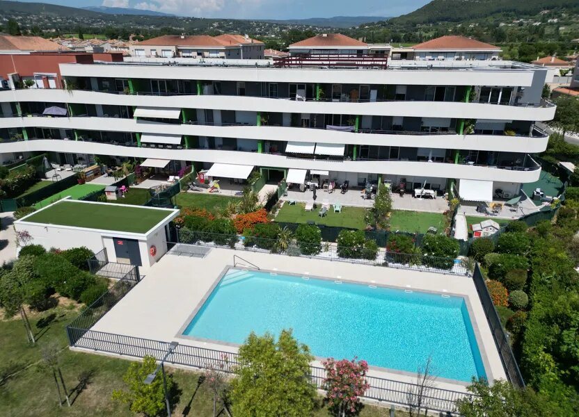 Appartement à vendre, 65m², Saint-Cyr-sur-Mer