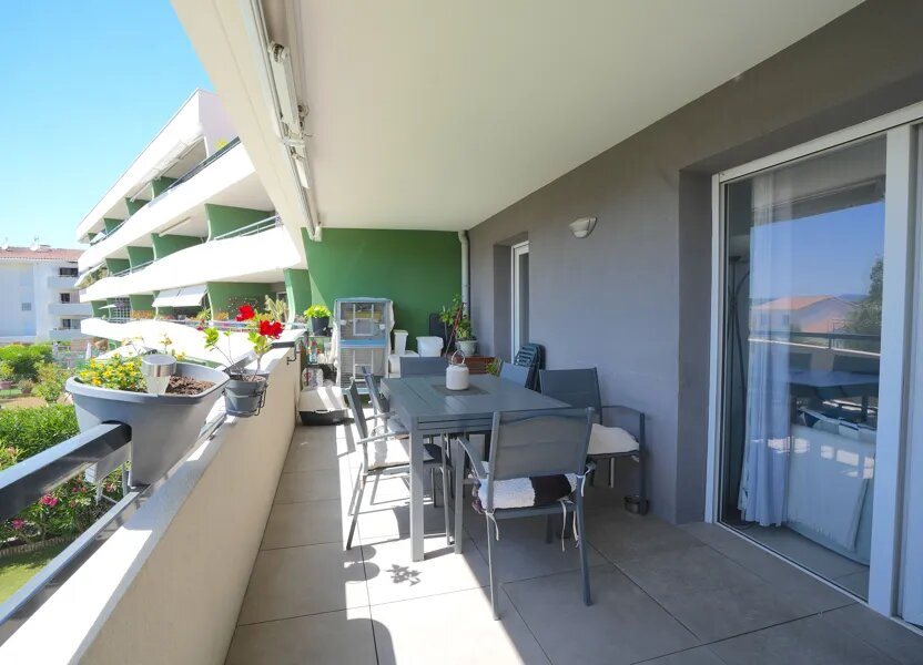 Appartement à vendre, 65m², Saint-Cyr-sur-Mer
