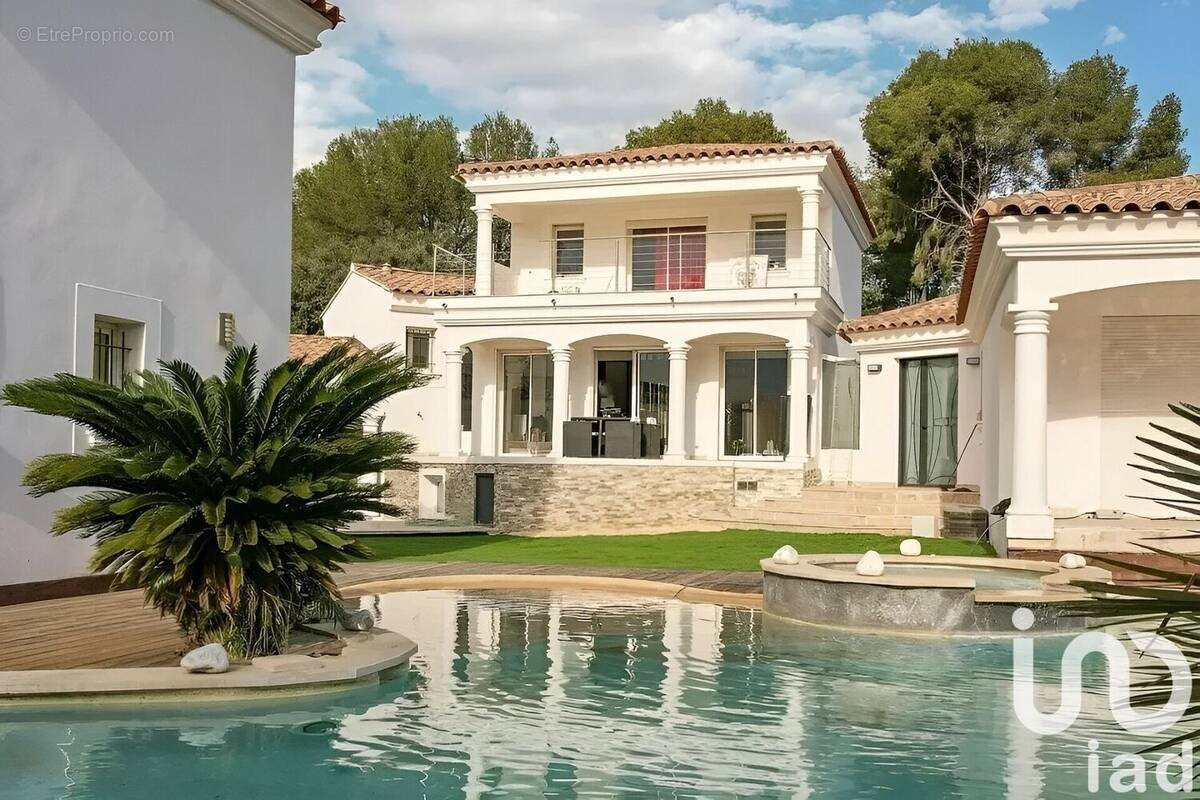 Maison à vendre, 301m², La Cadière-d'Azur