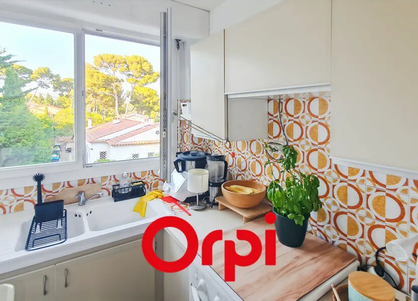 Appartement à louer, 50m², Sanary-sur-Mer