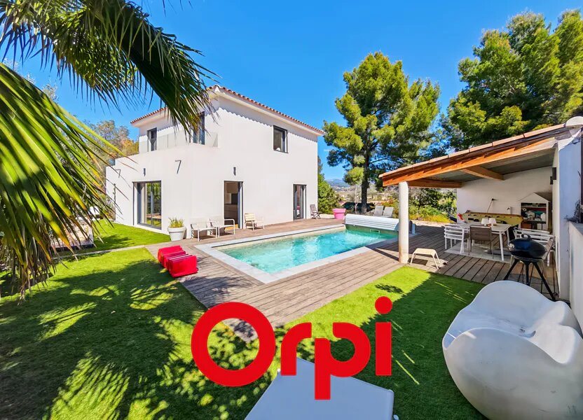 Maison à vendre, 160m², Saint-Cyr-sur-Mer