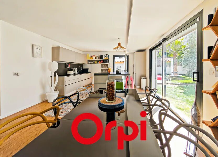 Maison à vendre, 160m², Saint-Cyr-sur-Mer