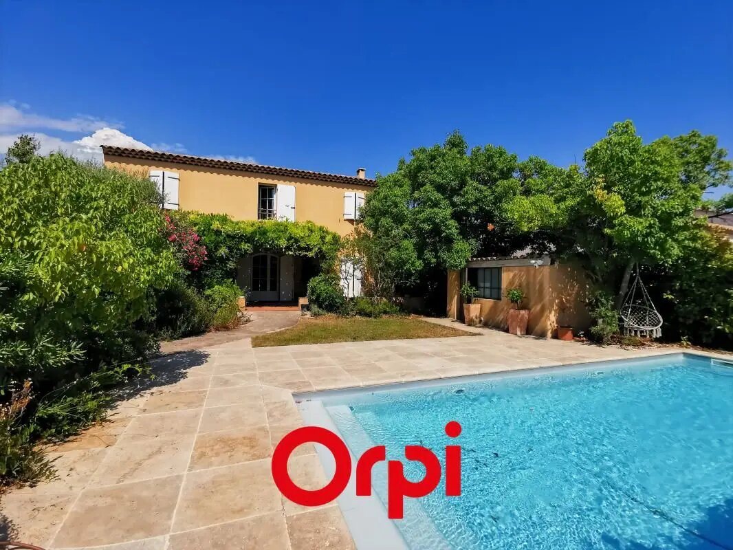 Maison à louer, 119m², Saint-Cyr-sur-Mer