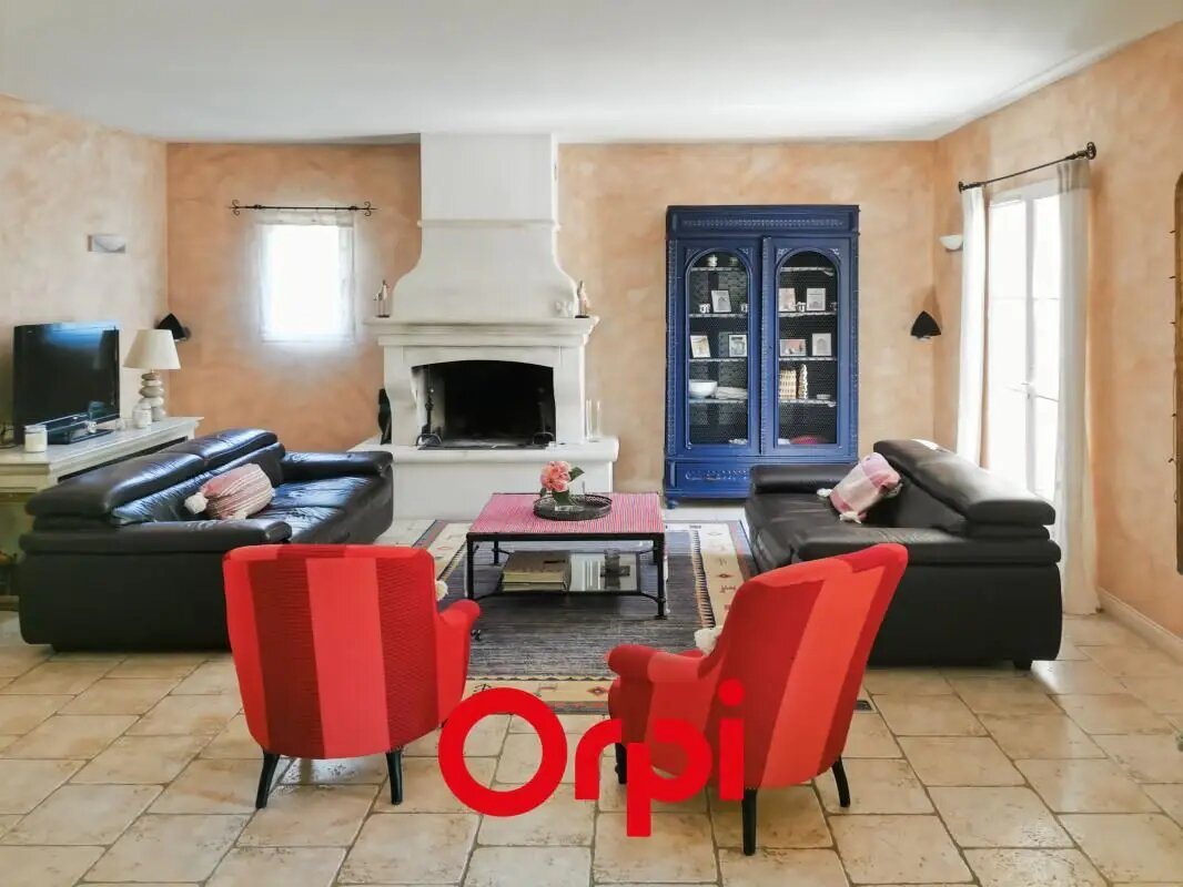 Maison à louer, 119m², Saint-Cyr-sur-Mer