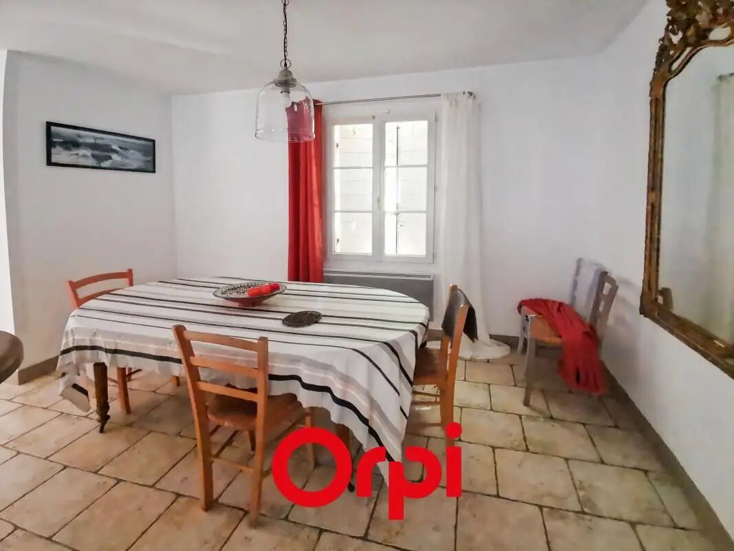 Maison à louer, 119m², Saint-Cyr-sur-Mer