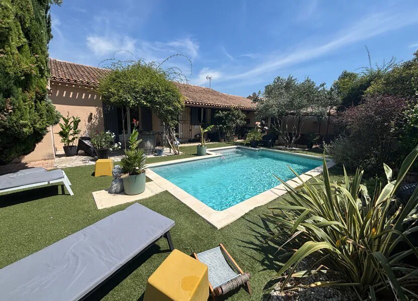 Maison à vendre, 134m², Morières-lès-Avignon