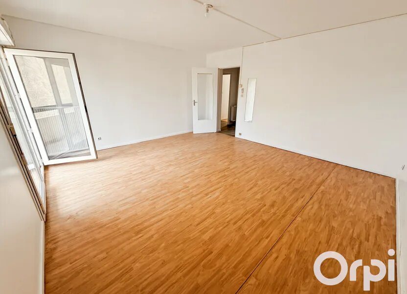 Appartement à louer, 65m², Bollène