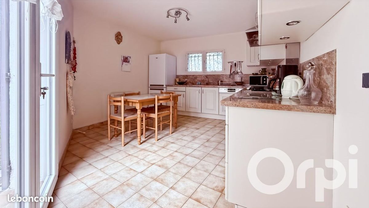 Maison à vendre, 131m², Mondragon