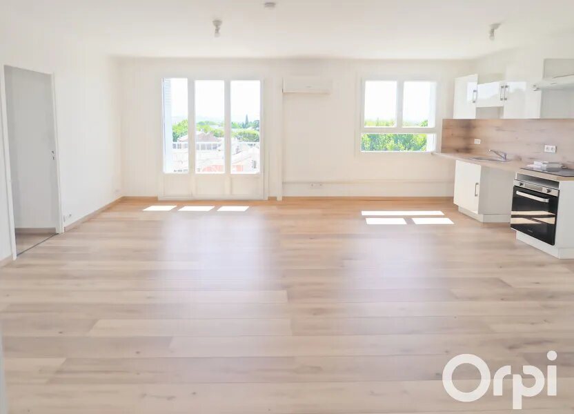 Appartement à louer, 56m², Bollène