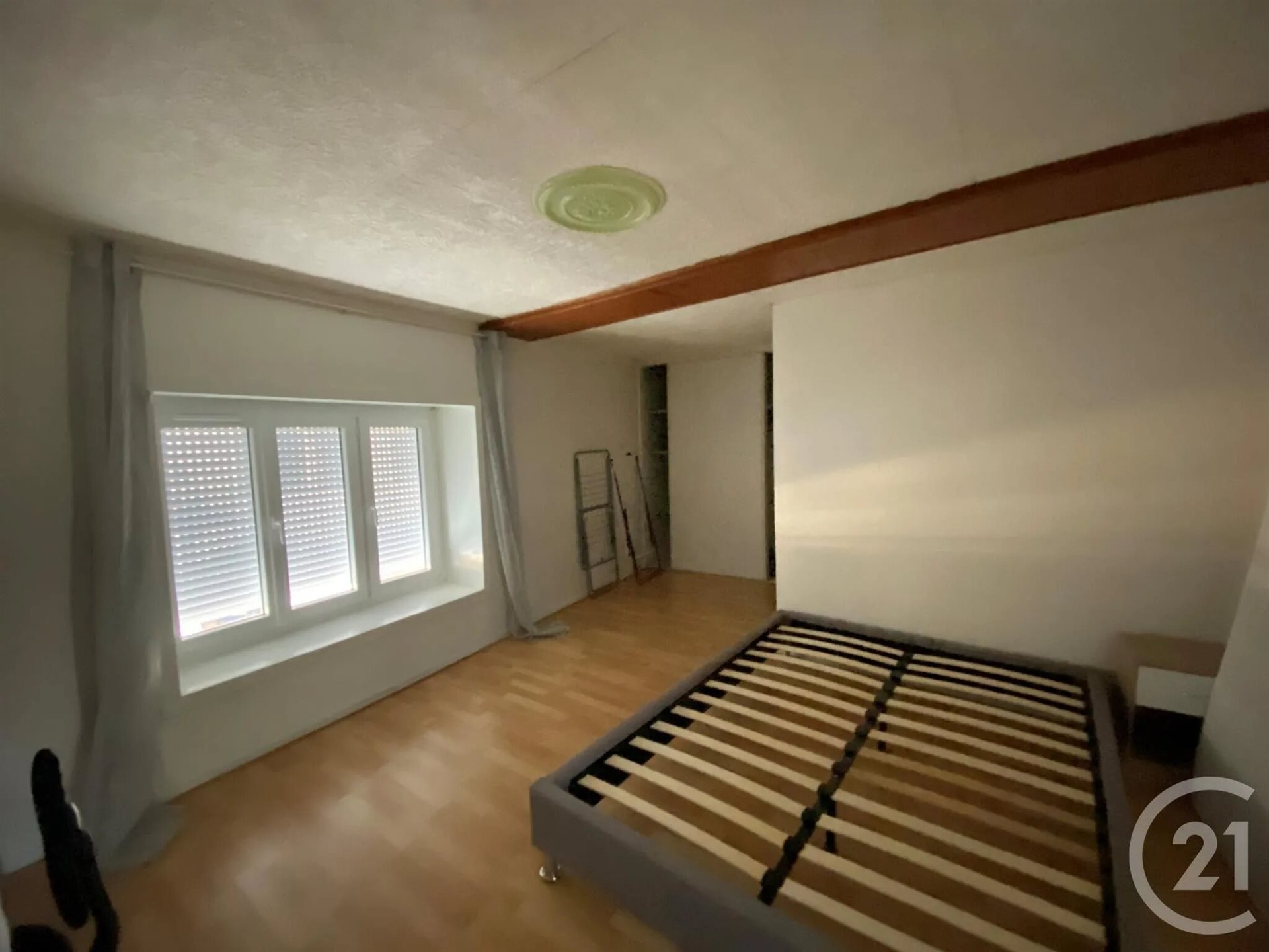 Appartement à louer, 41m², La Ville-du-Bois