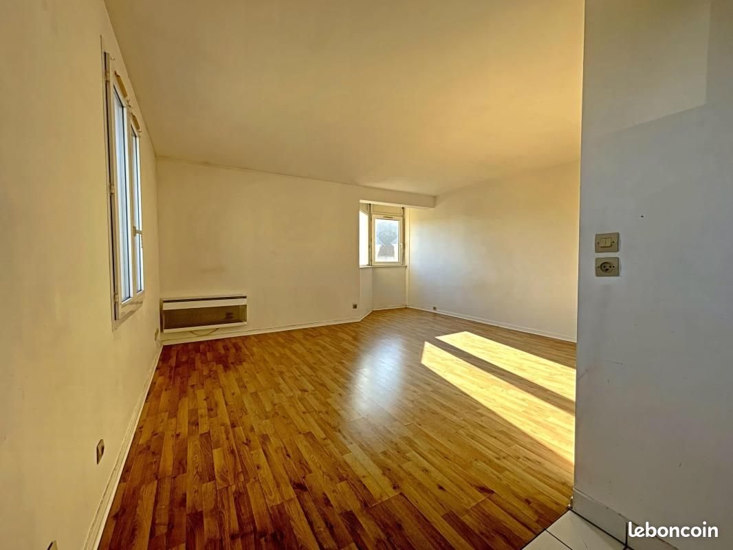 Appartement à louer, 31m², La Norville