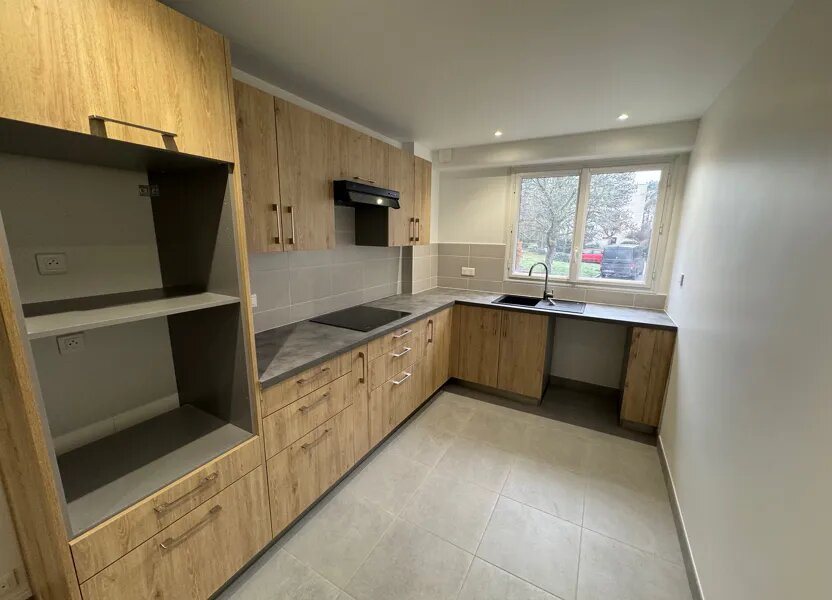 Appartement à louer, 83m², Gif-sur-Yvette