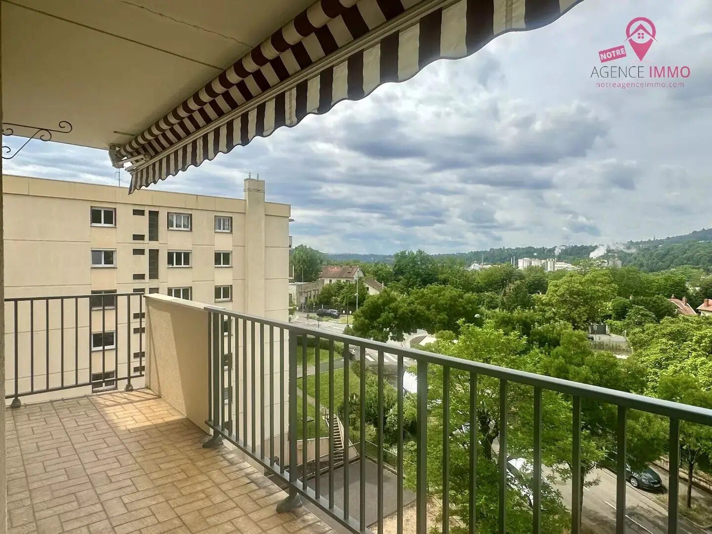 Appartement à louer, 78m², Fontaines-sur-Saône