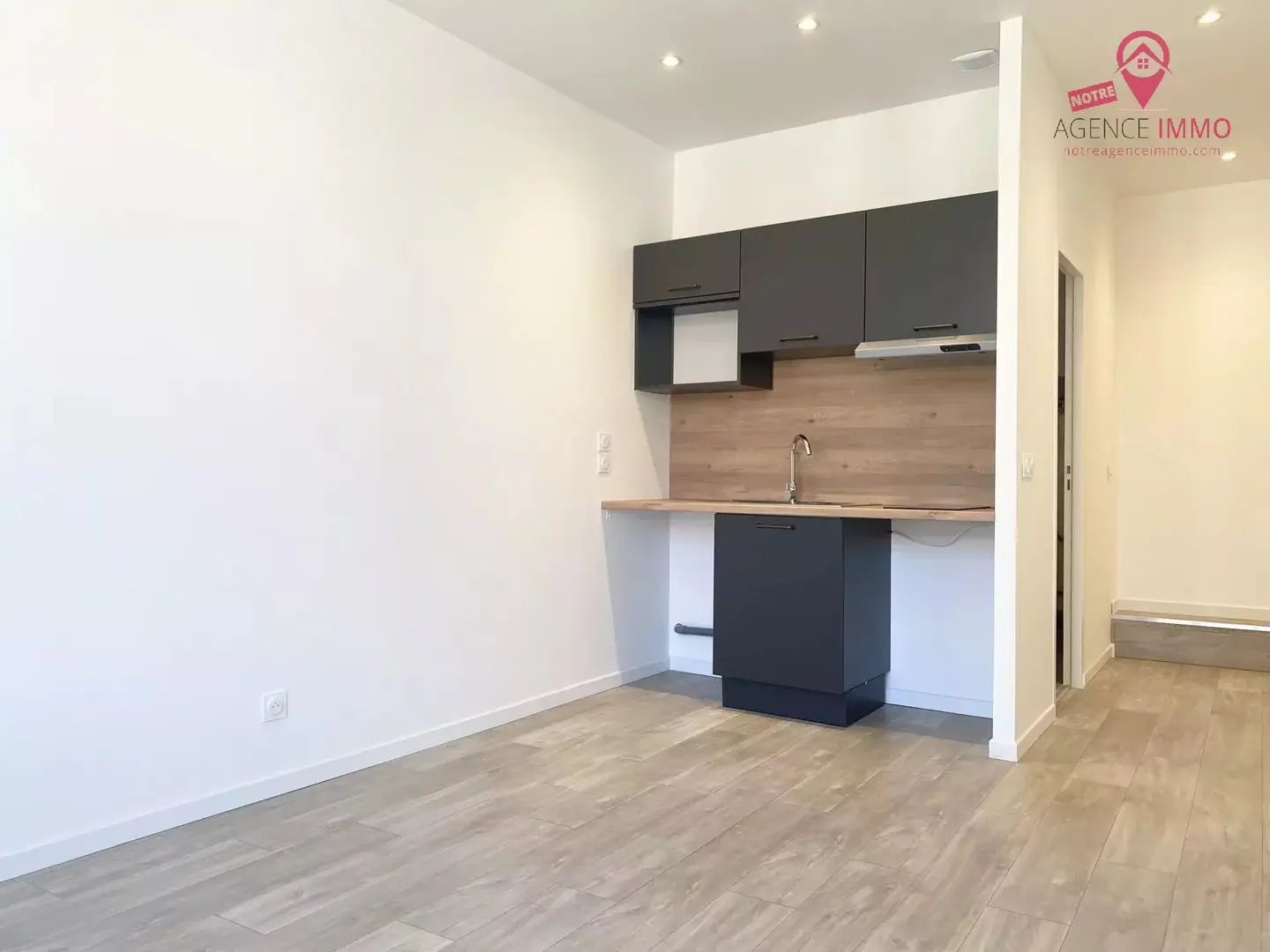 Appartement à louer, 21m², Vénissieux