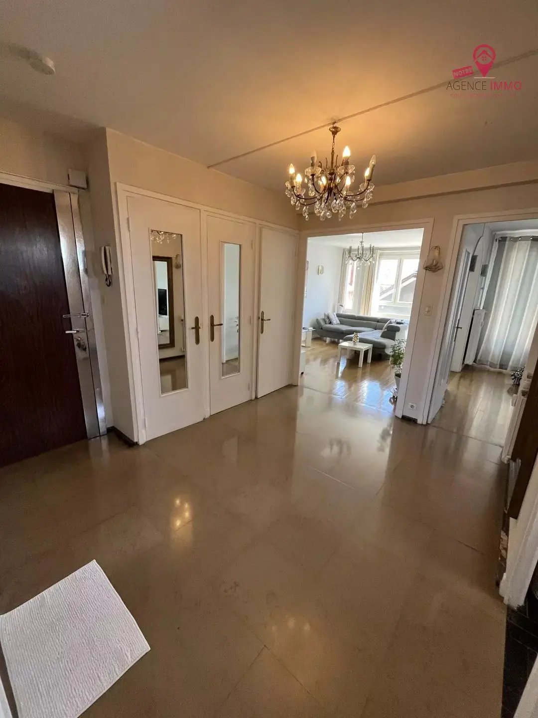 Appartement à louer, 68m², Vénissieux