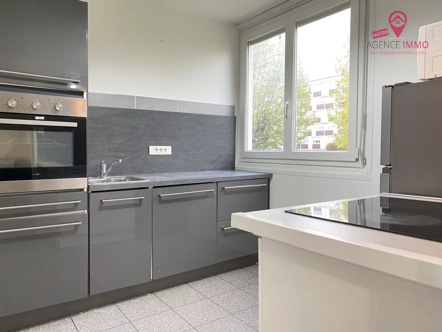Appartement à louer, 52m², Vénissieux
