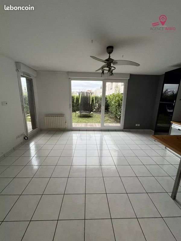 Appartement à louer, 42m², Meyzieu