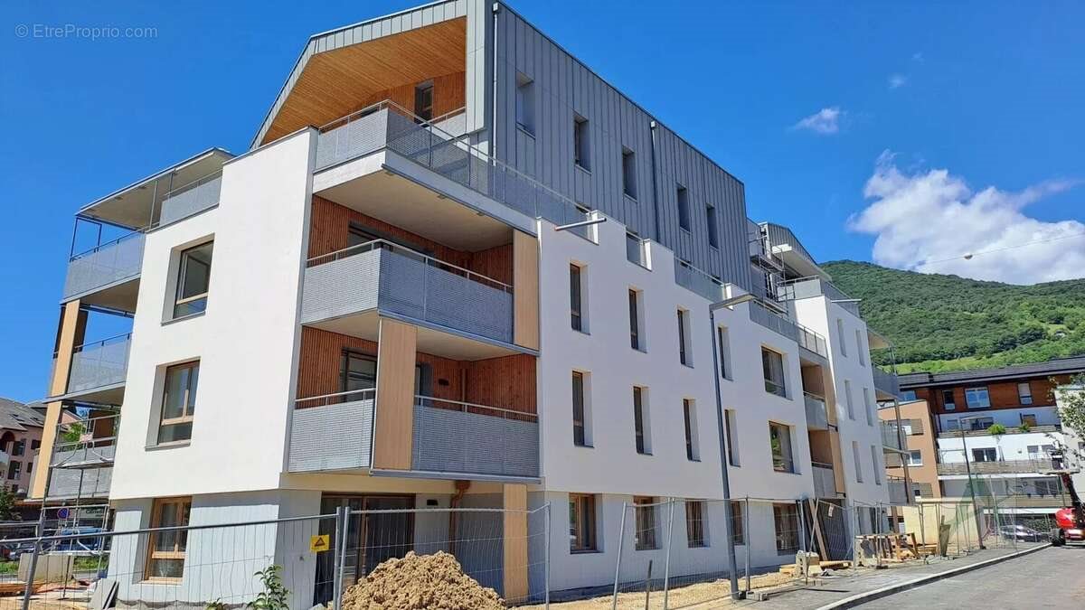 Appartement à vendre, 82m², Saint-Alban-Leysse