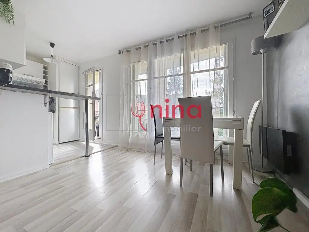 Appartement à vendre, 31m², Villeneuve-Saint-Georges