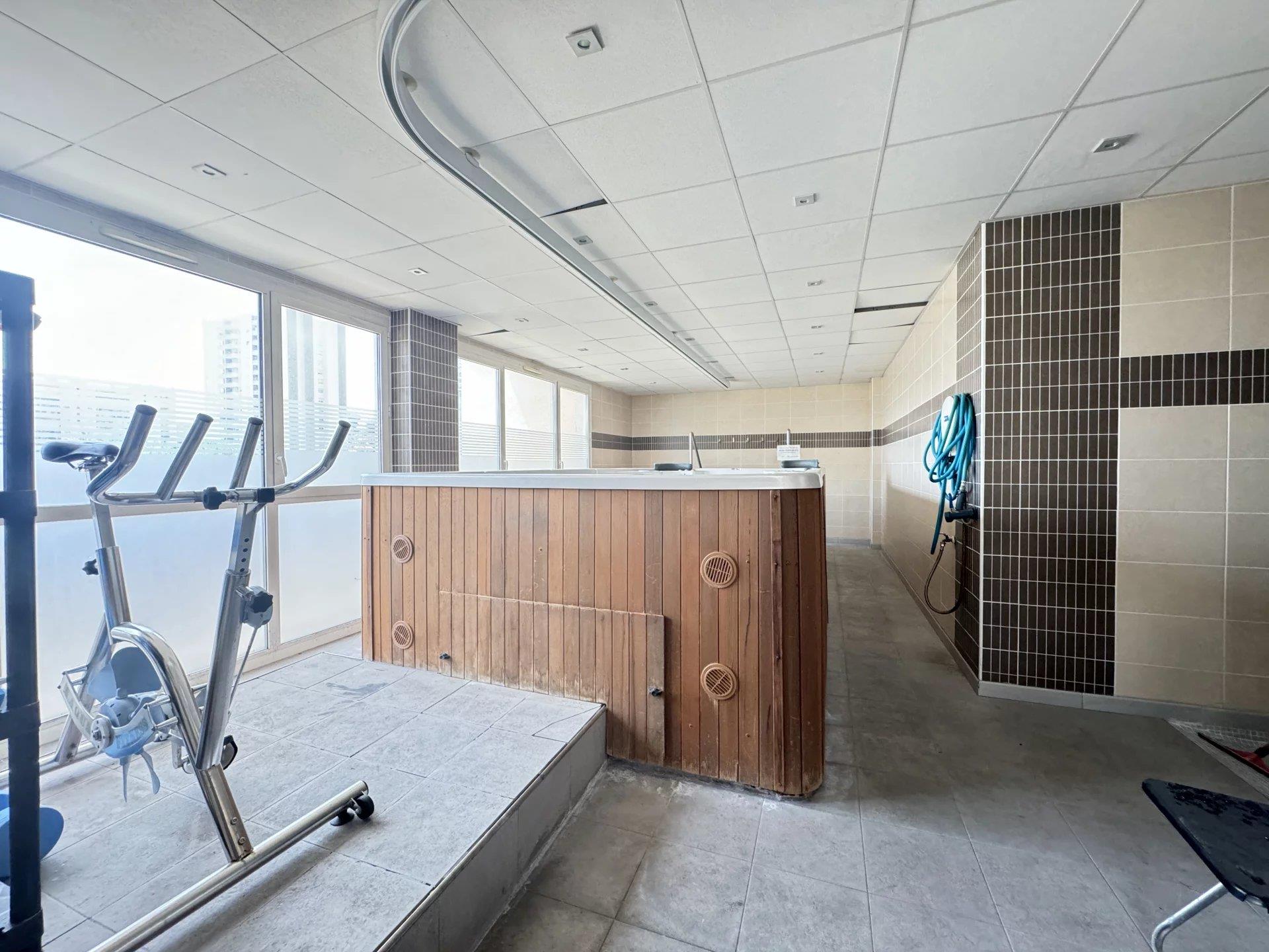 Purchase: Business premises (13013)