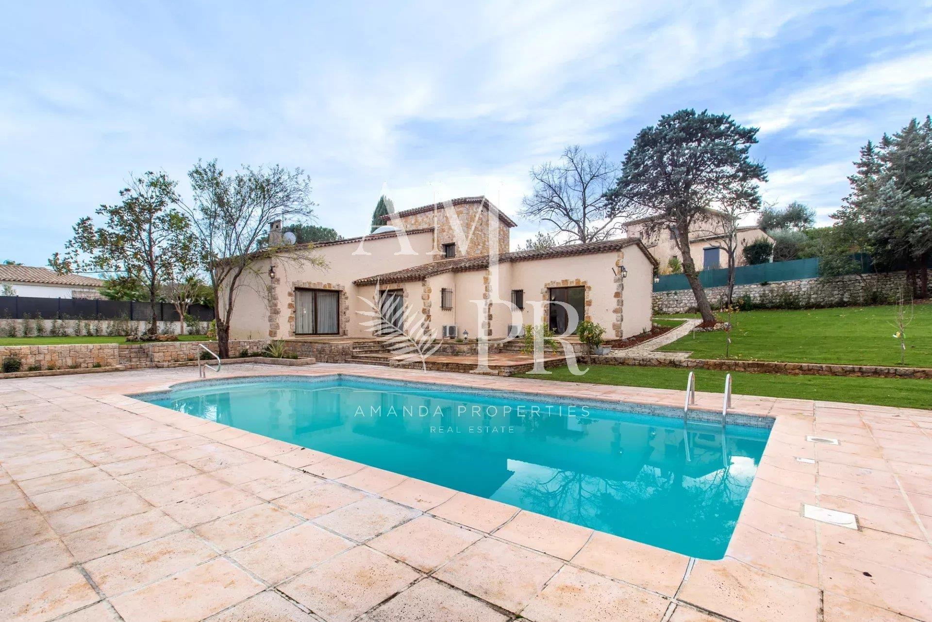 Maison à vendre, 170m², Valbonne