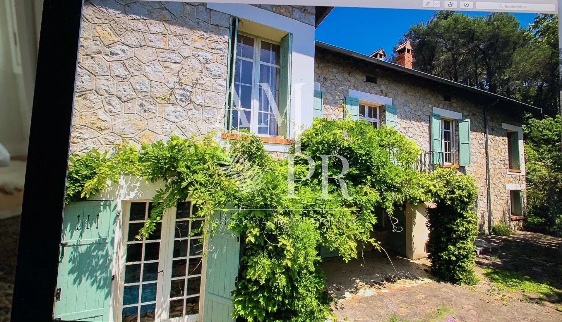 Maison à vendre, 230m², Mougins