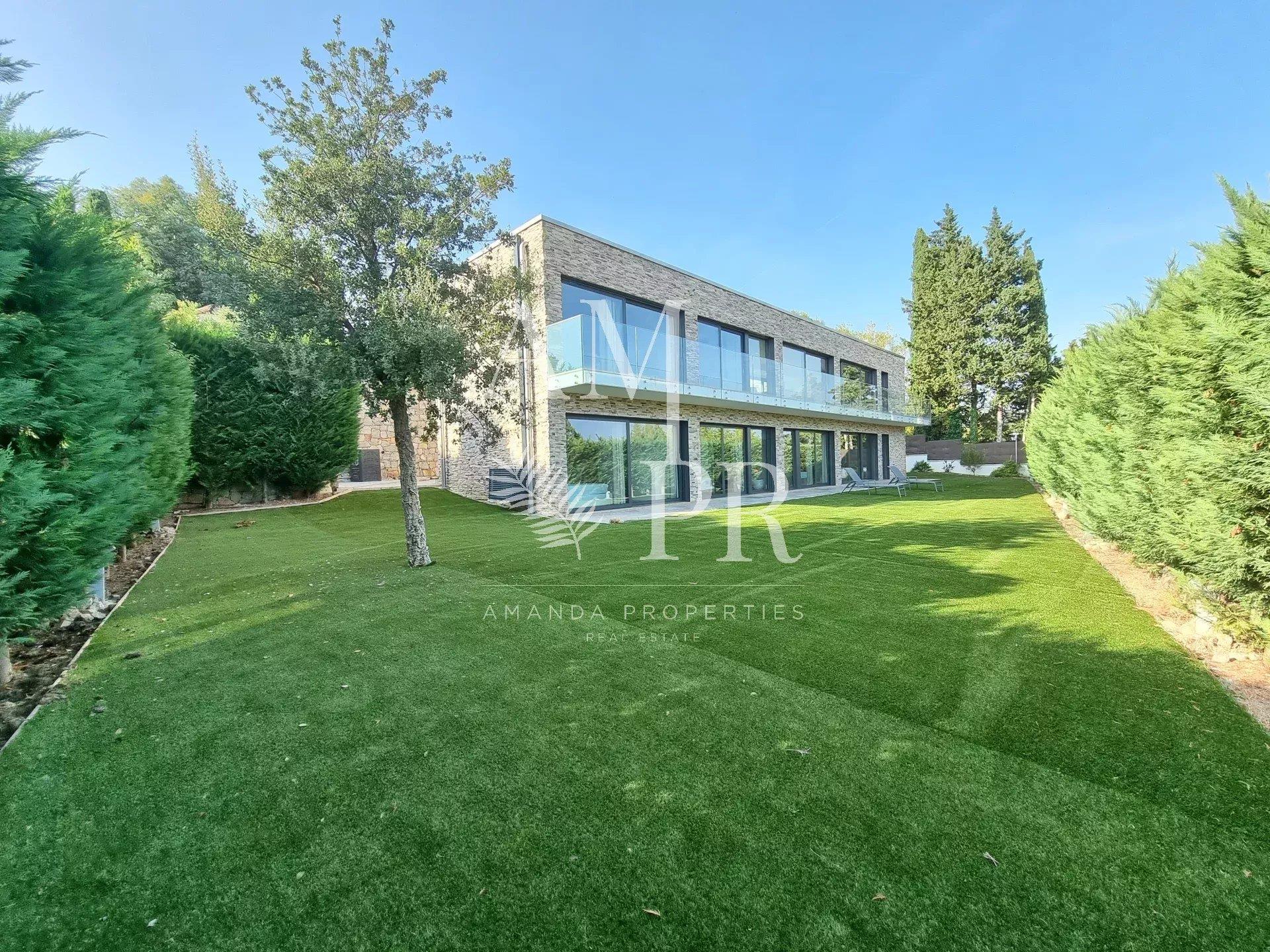 Maison à vendre, 290m², Mandelieu-la-Napoule