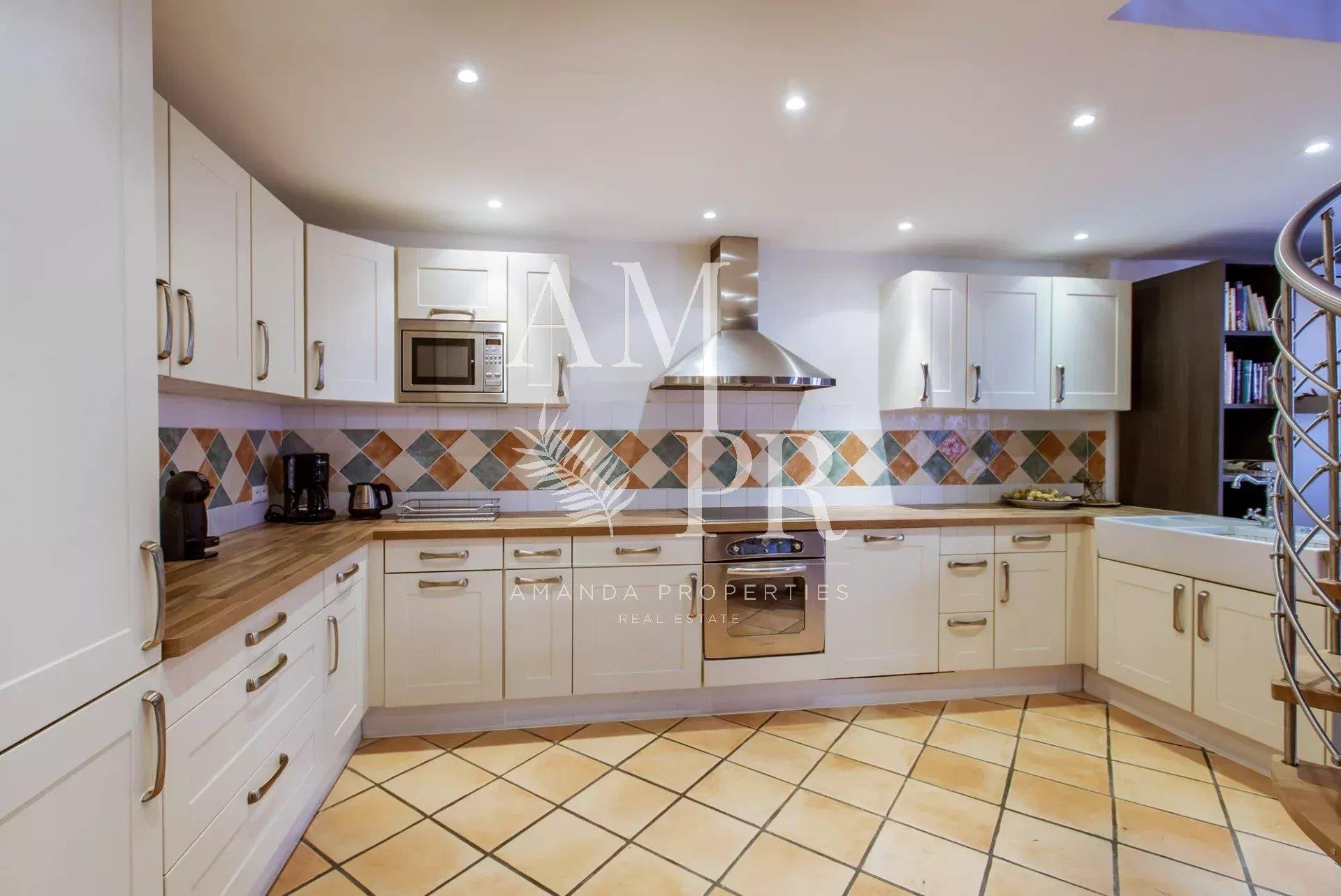Appartement à vendre, 100m², Villefranche-sur-Mer