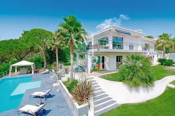 Maison à vendre, 261m², Vallauris