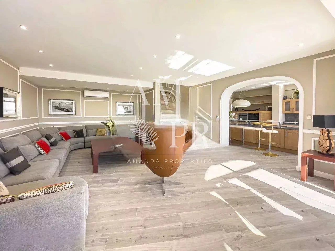 Maison à vendre, 319m², Mandelieu-la-Napoule