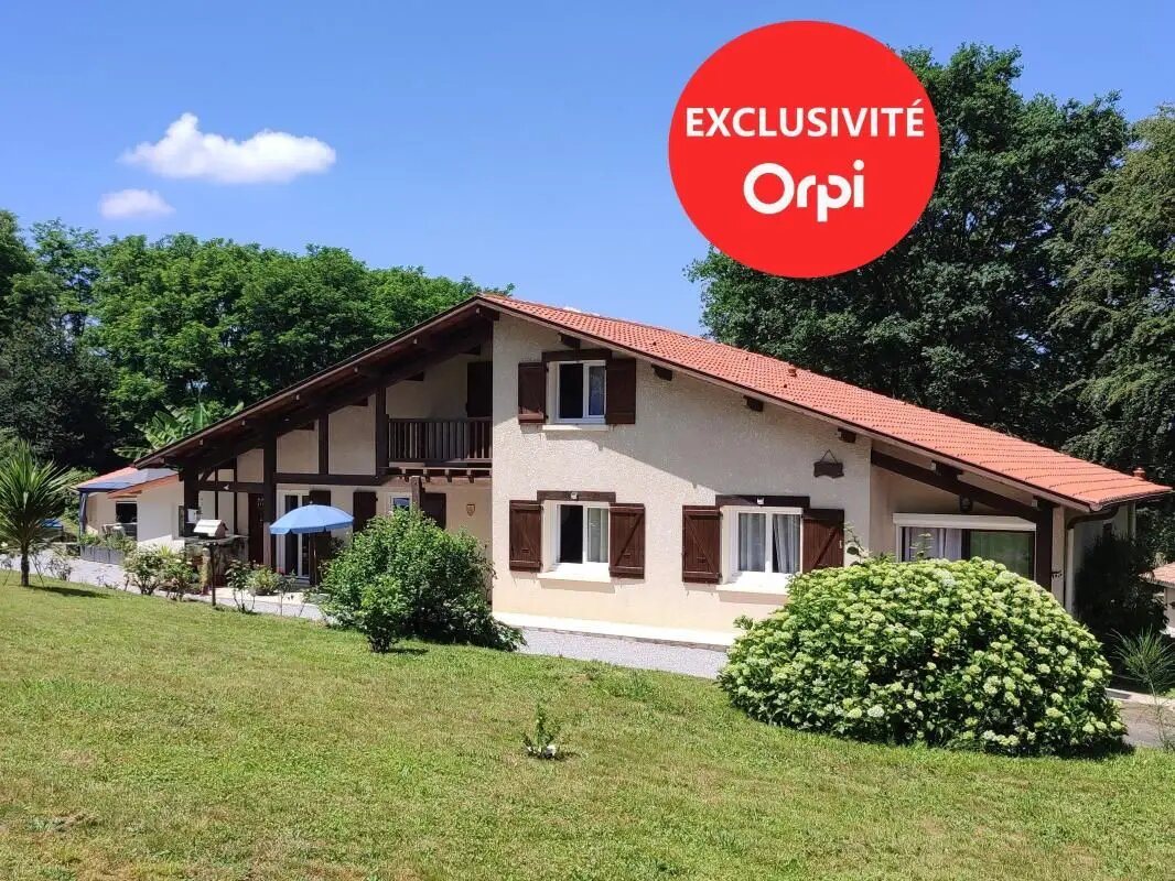 Maison à vendre, 156m², Bélus