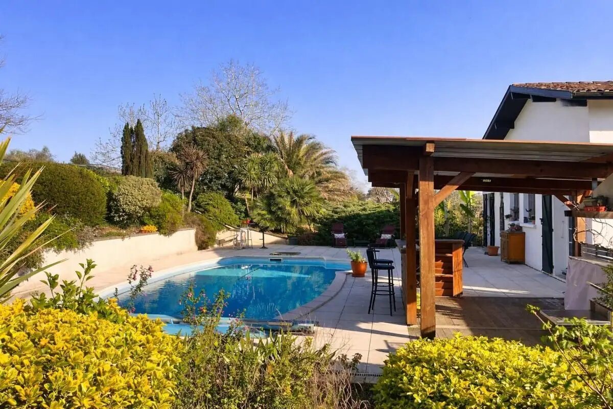 Maison à vendre, 136m², Orthevielle