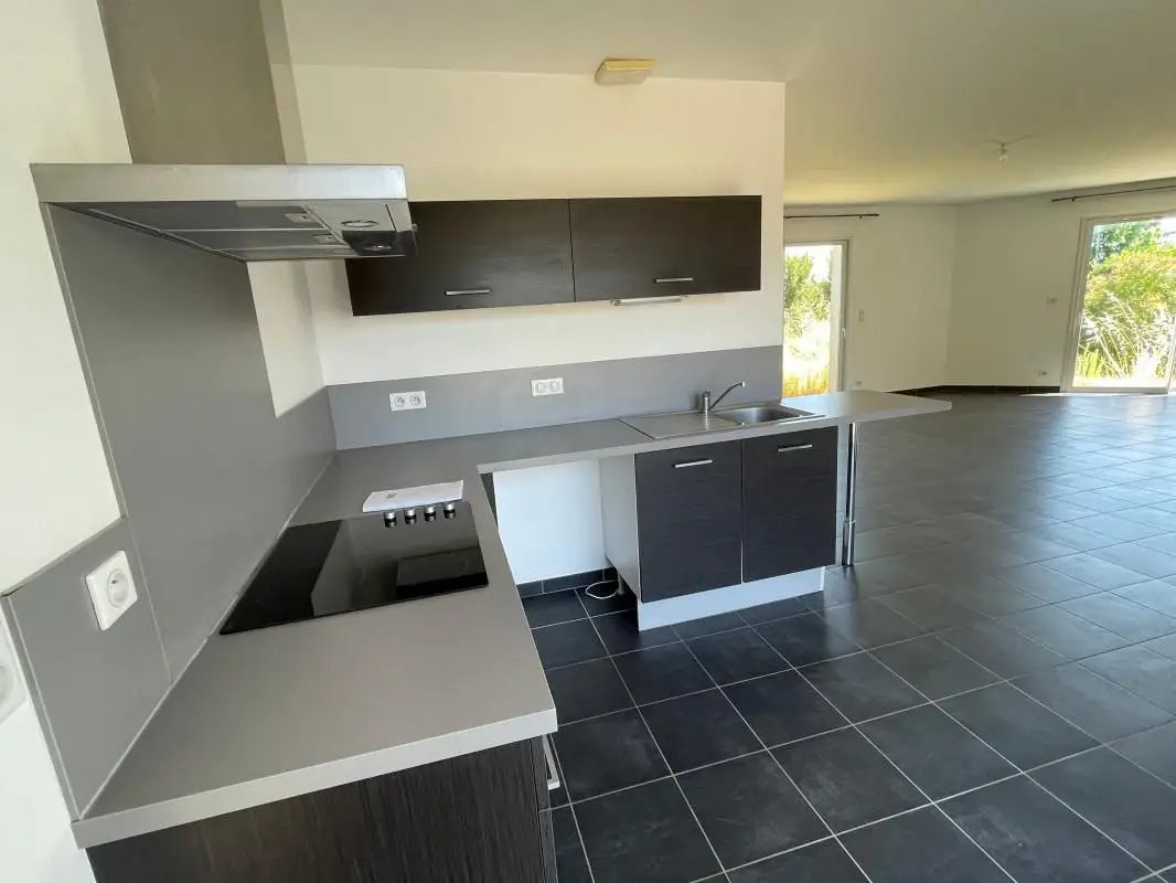 Maison à louer, 101m², L'Houmeau