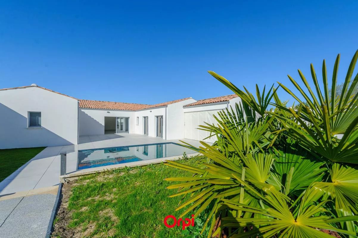 Maison à vendre, 147m², Ferrières
