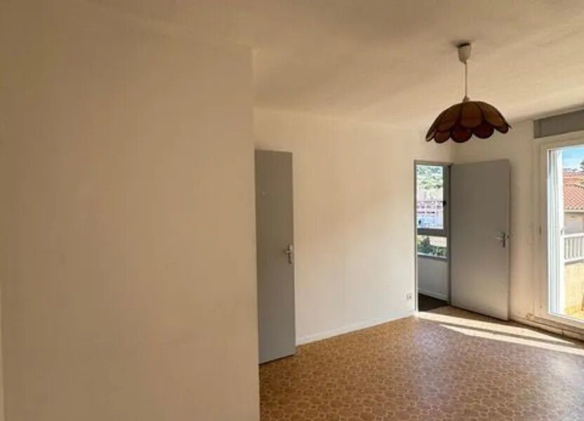 Appartement à louer, 24m², Vallauris