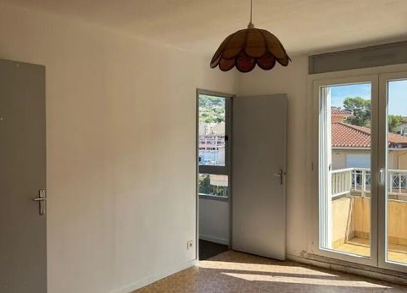 Appartement à louer, 24m², Vallauris