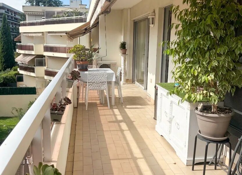 Appartement à vendre, 60m², Vallauris