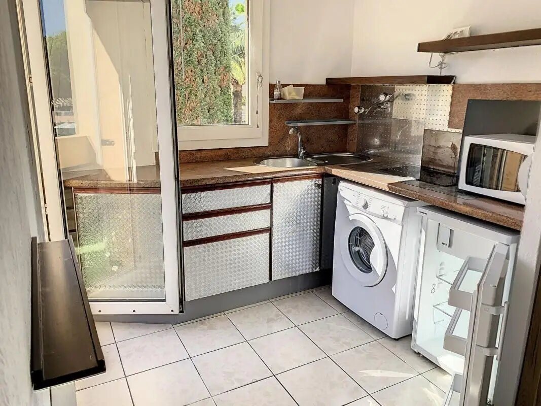 Appartement à louer, 30m², Vallauris