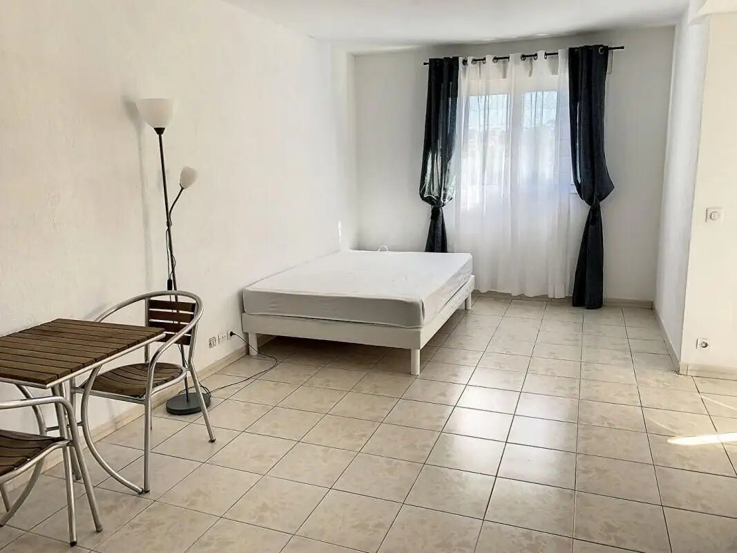 Appartement à louer, 30m², Vallauris