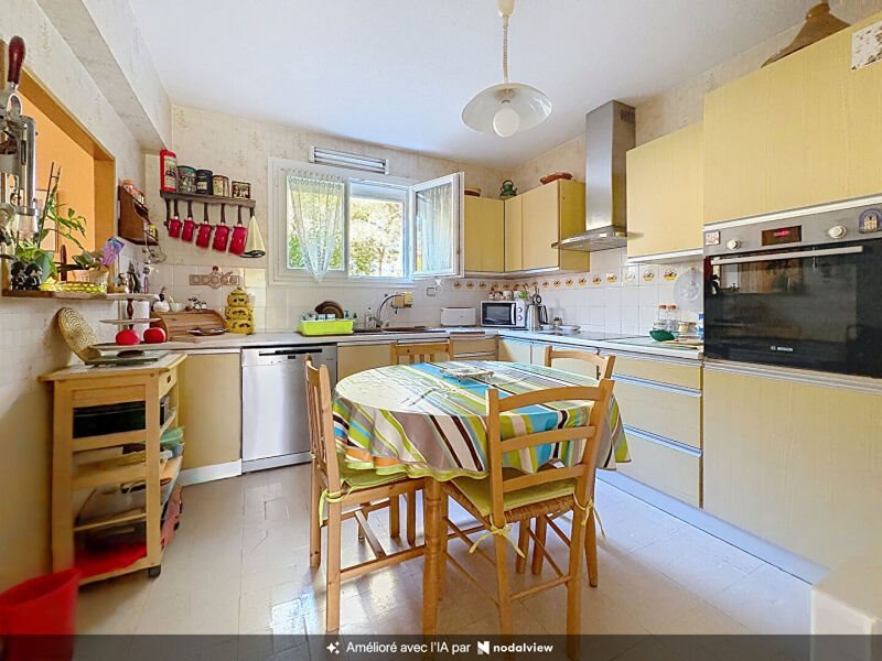 Maison à vendre, 97m², Lambesc