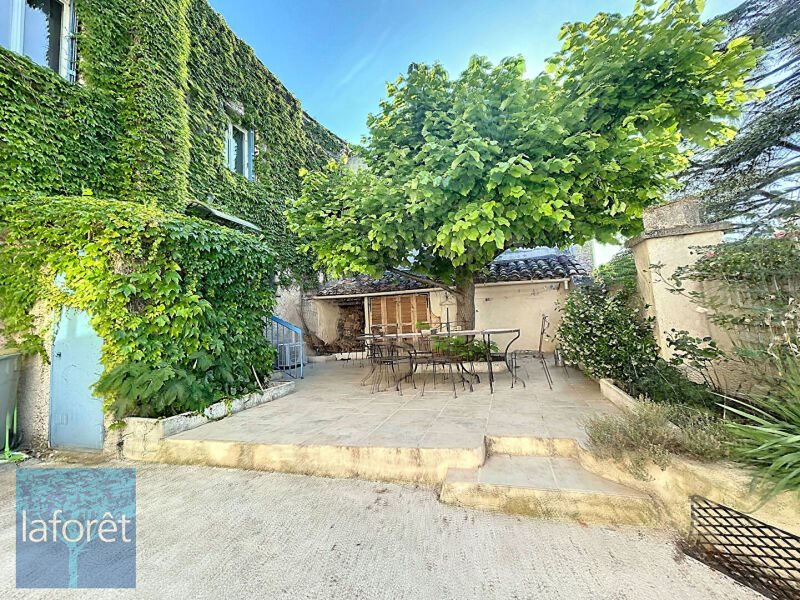 Maison à vendre, 360m², Eguilles