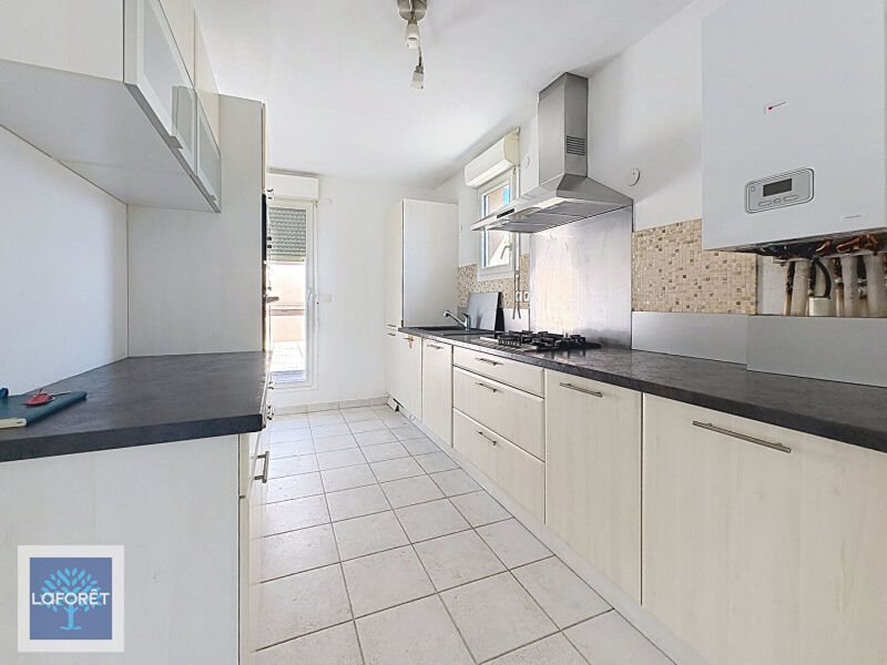 Appartement à vendre, 93m², Lambesc