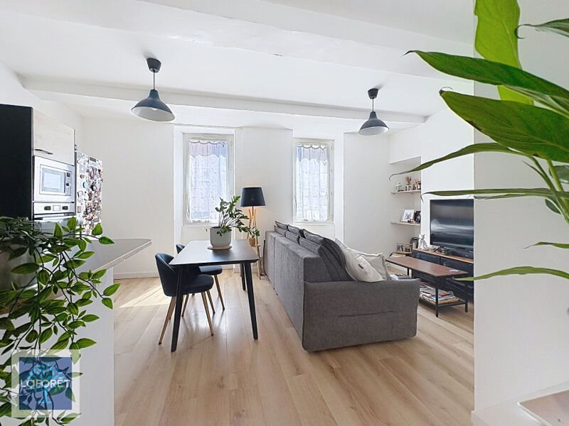 Appartement à vendre, 61m², Lambesc
