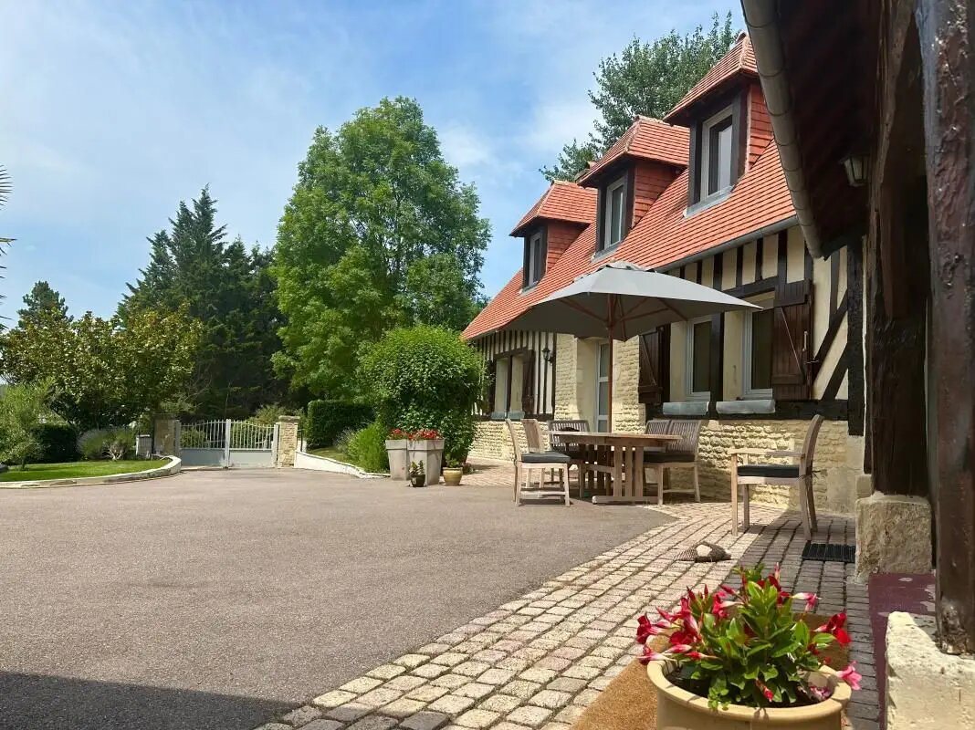 Maison à vendre, 161m², Argences