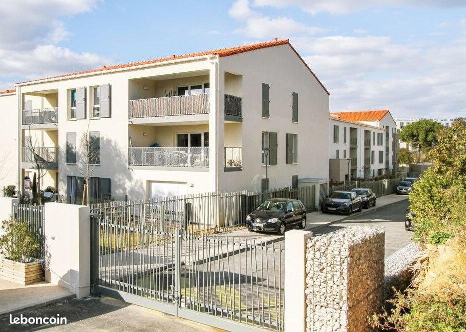 Appartement à louer, 40m², Marseille 13ème