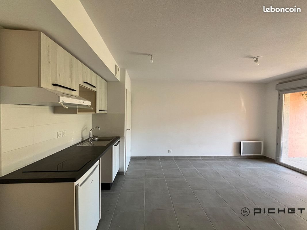 Appartement à vendre, 72m², Cogolin